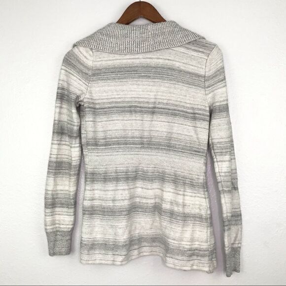 White House Black Market Ruffled Front Sweater - Picture 4 of 8